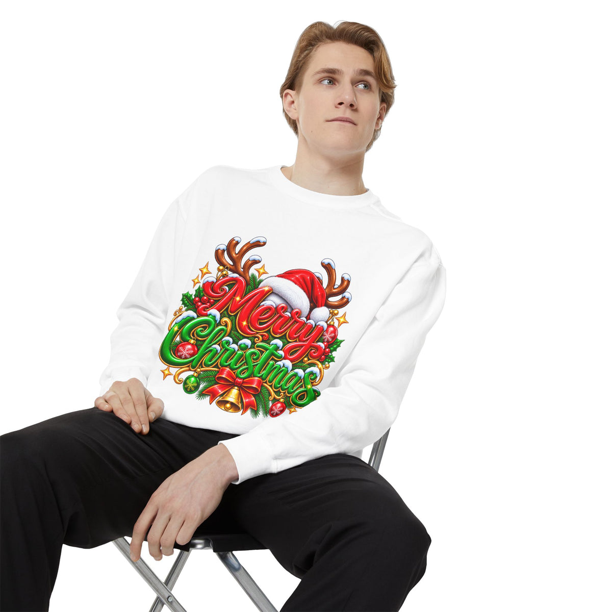 Christmas Sweatshirt — 'Merry Christmas' Festive Holiday Crewneck