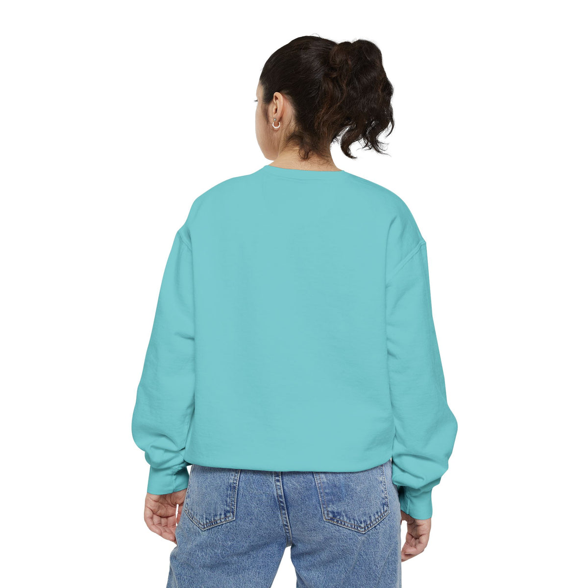 Christmas Sweatshirt — 'Merry Christmas' Festive Holiday Crewneck